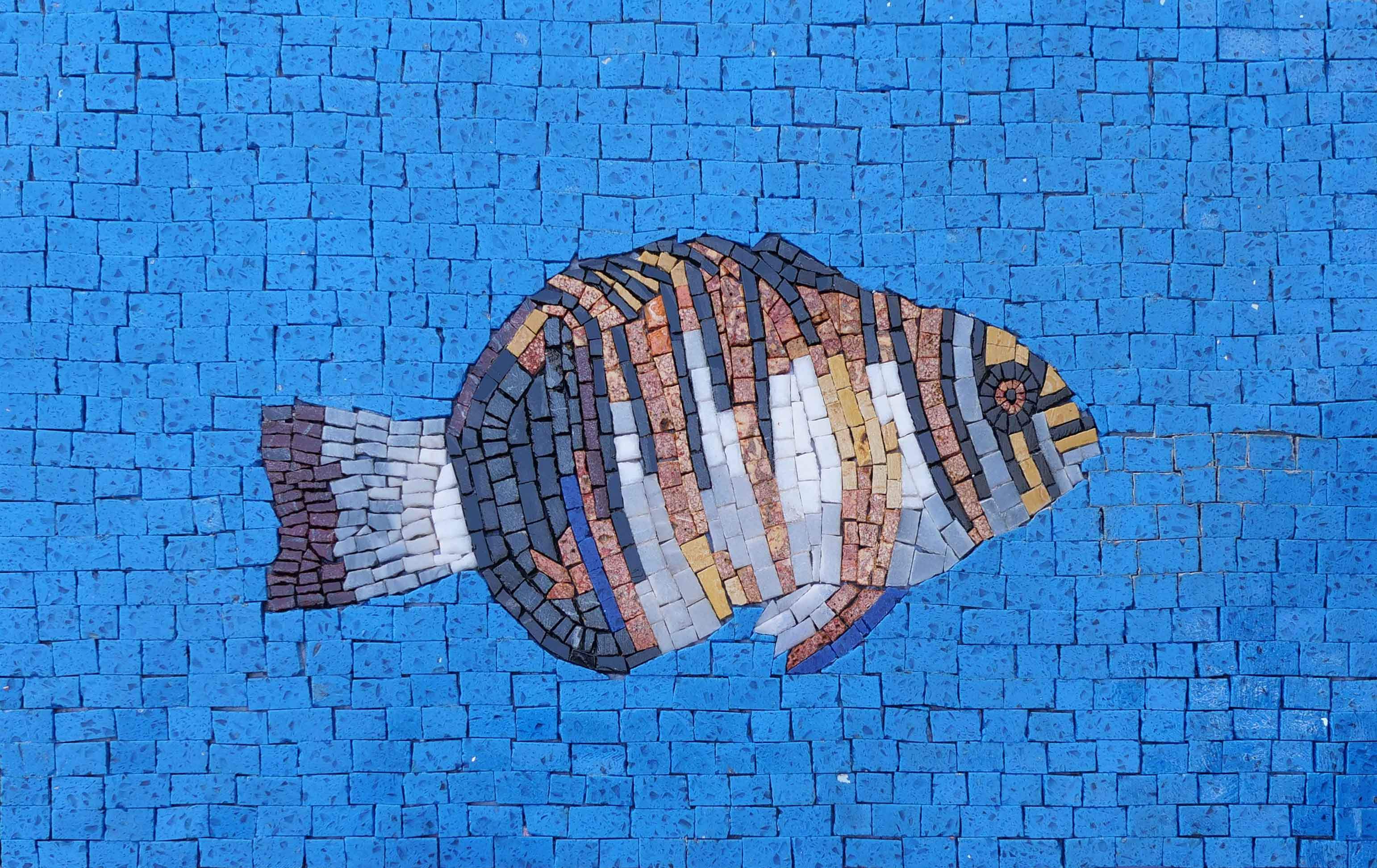 Abstract Fish Motif - Unique Home Decor Mosaic Art - 50cm x 35cm (20'' x 14'')" - Mesh Backing