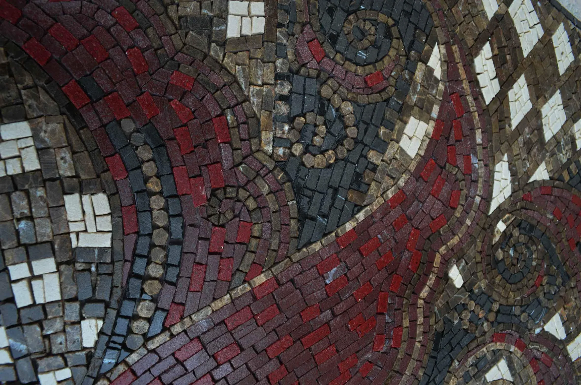 Abstract Swirls Geometric - Home Improvement Mosaic Art - Mesh Backing - Image 2